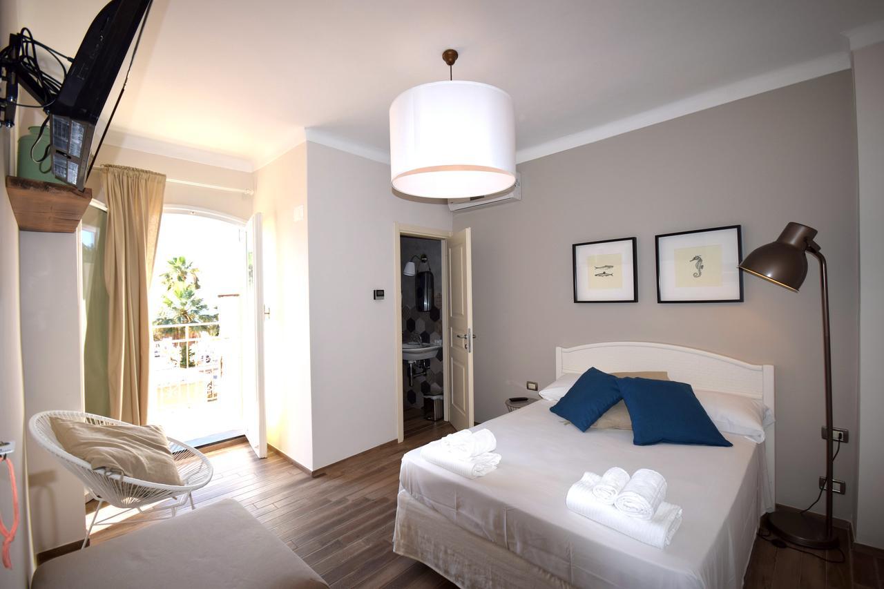 Fra Diavolo Hotel Diano Marina Exterior photo